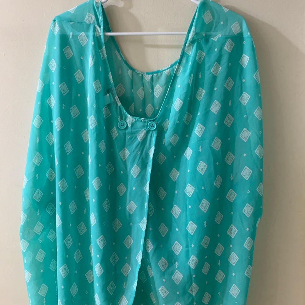 Blouse - Picture 3 of 3